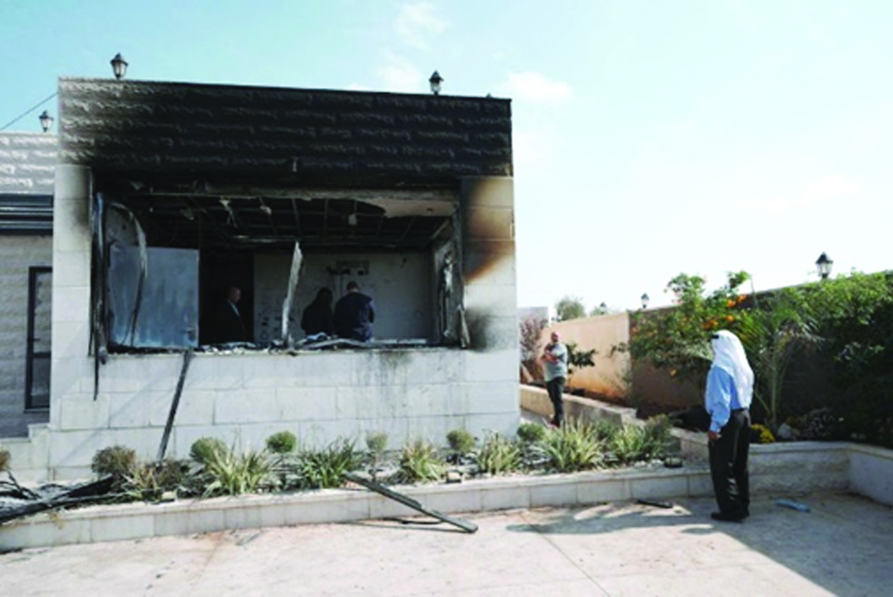 કબજાવાળા વેસ્ટ બેકમાં પૂર્વ જેરૂસલેમમાં ગેરકાયદેસર ઇઝરાયેલી વસાહતીઓ દ્વારા ૮ પેલેસ્ટીની ઘાયલ થયા