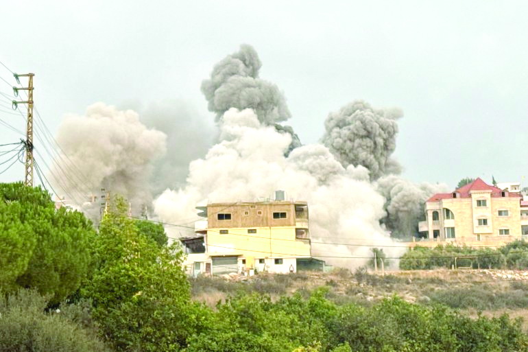 ઇઝરાયેલે લેબેનોન પર હવાઈ હુમલાઓનો નવો દોર શરૂ કર્યો, નાજુક યુદ્ધવિરામ પર દબાણ લાવ્યું